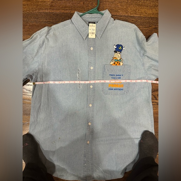 NWT Fred Flintstone Button Down - Picture 7 of 7